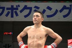 まさかのドローに無念の表情の松本選手